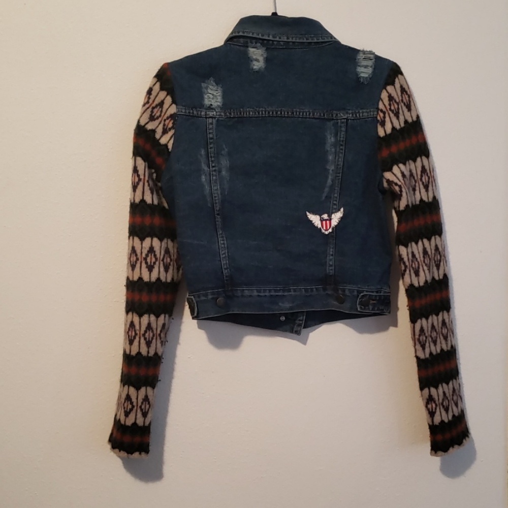 Jacket - Picture 2 of 3